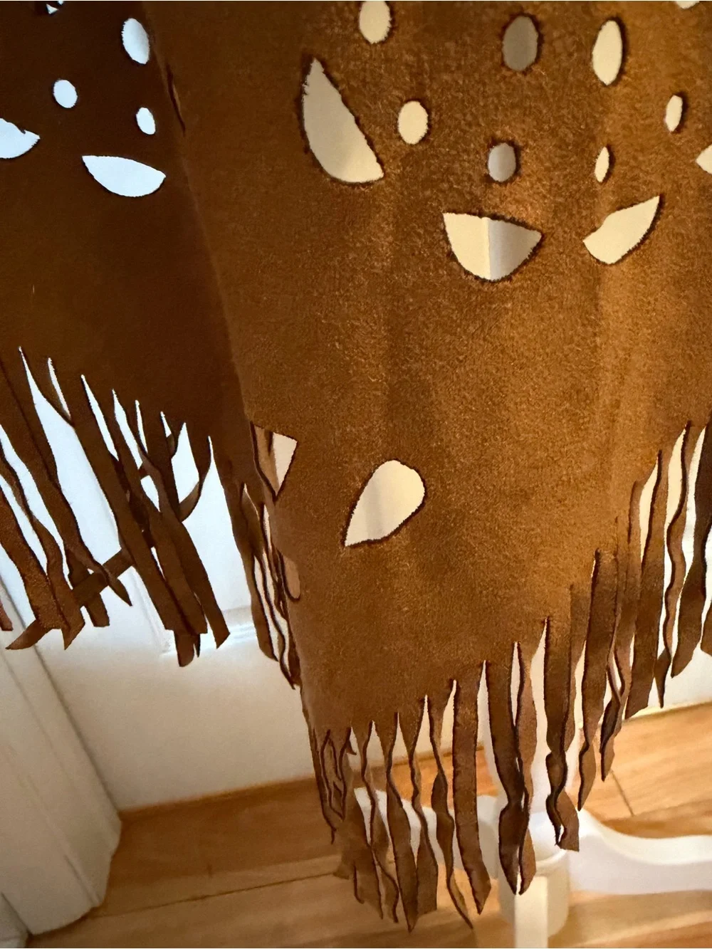 Faux Suede Laser Cut Brown Wrap OS Pre owned
